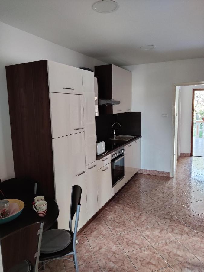 Apartmani Nimcevic Biograd Na Moru Esterno foto