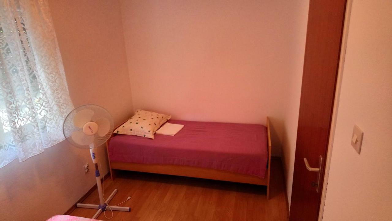 Apartmani Nimcevic Biograd Na Moru Esterno foto