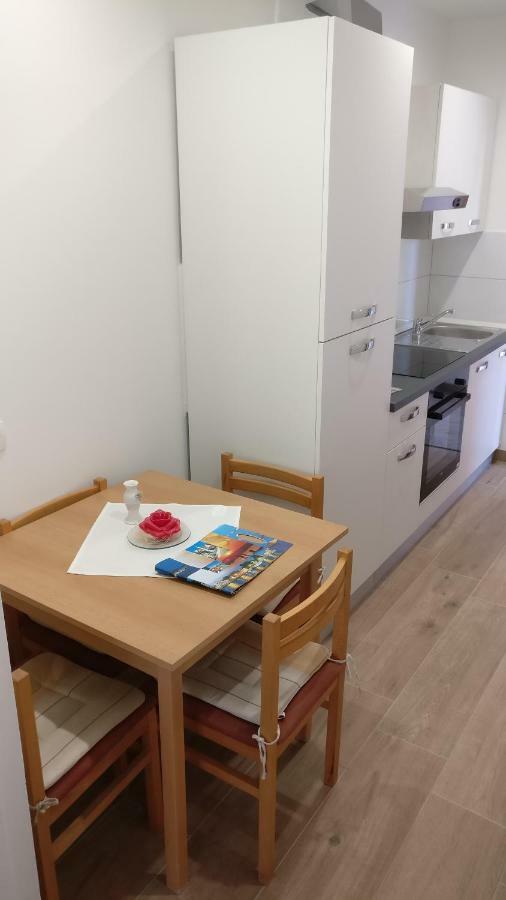 Apartmani Nimcevic Biograd Na Moru Esterno foto