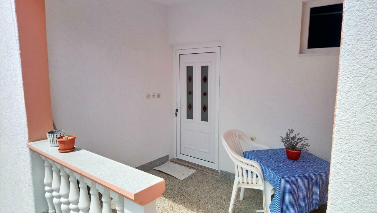 Apartmani Nimcevic Biograd Na Moru Esterno foto